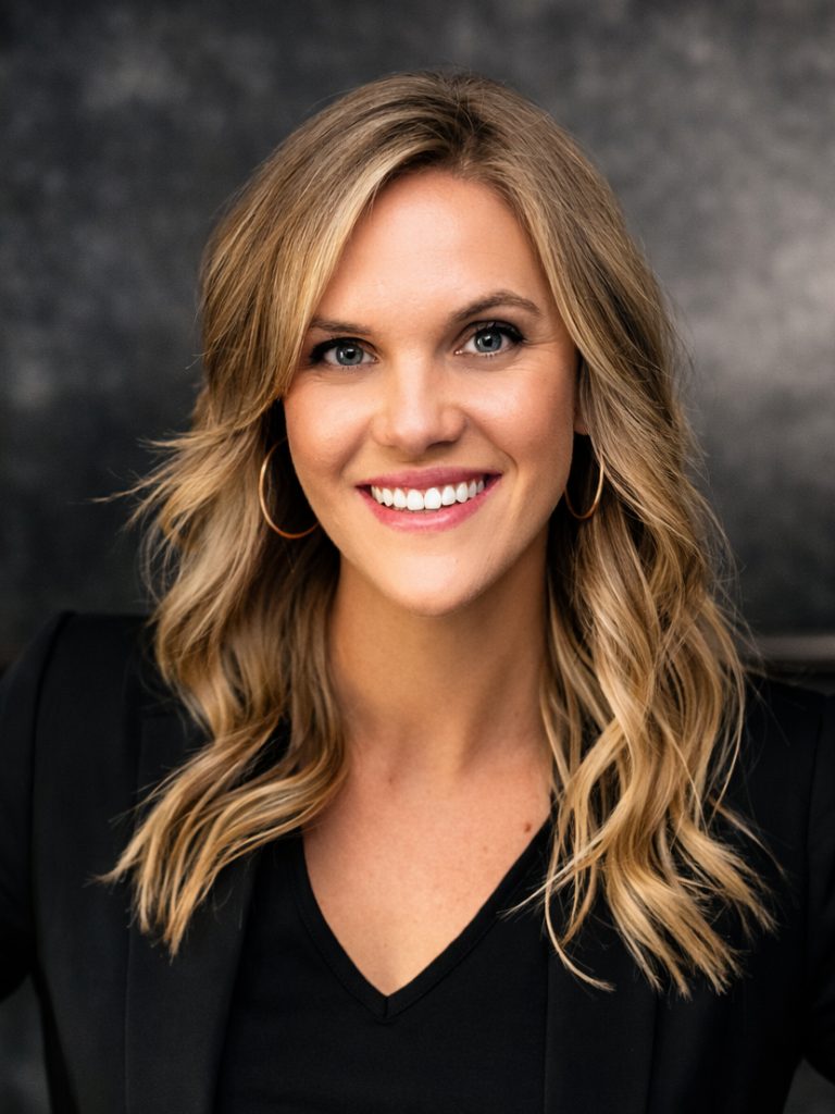 Moxi Headshot - 768 x 1024 (6)